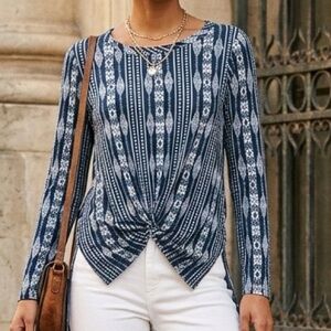 Tribal Geometric Papermoon Stitch Fix Blue White Knot Front Top M Medium